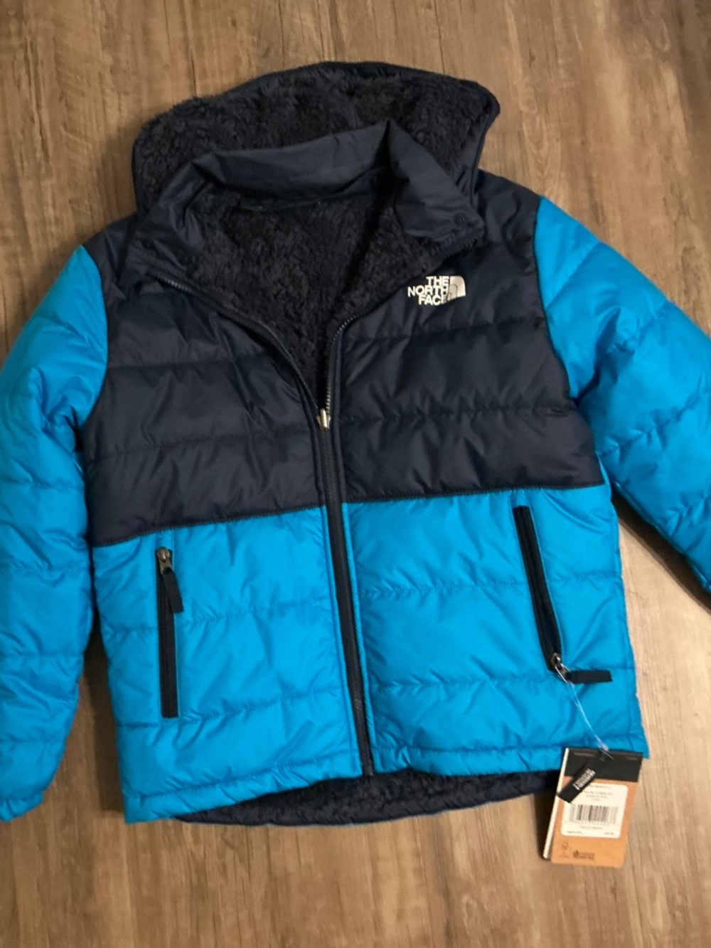The North Face Boys' Reversible Mount Full-Zip Hooded Jacket, size L ( boy) - Picture 2 of 5
